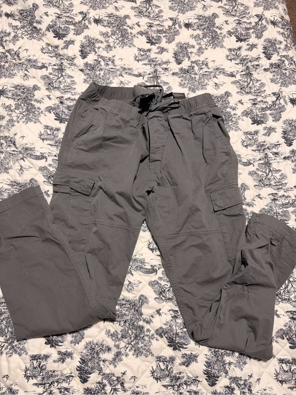 H&M Men's Cargo Pants in Gray with Elastic Waist